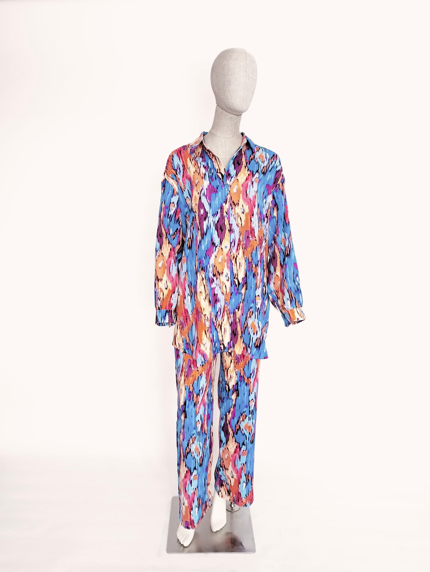REFRESHING PRINT BUTTON-DOWNSHIRT&TROUSER