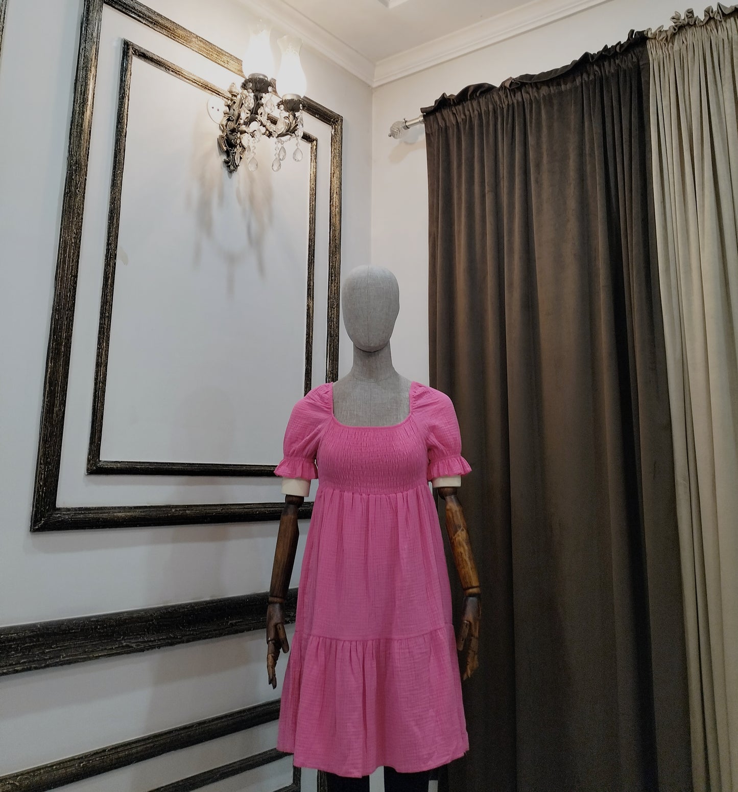 NJ PUFF SLEEVESLES MIDI DRESS