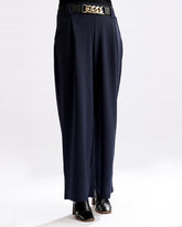 Chic Comfort Straight Leg Trouser