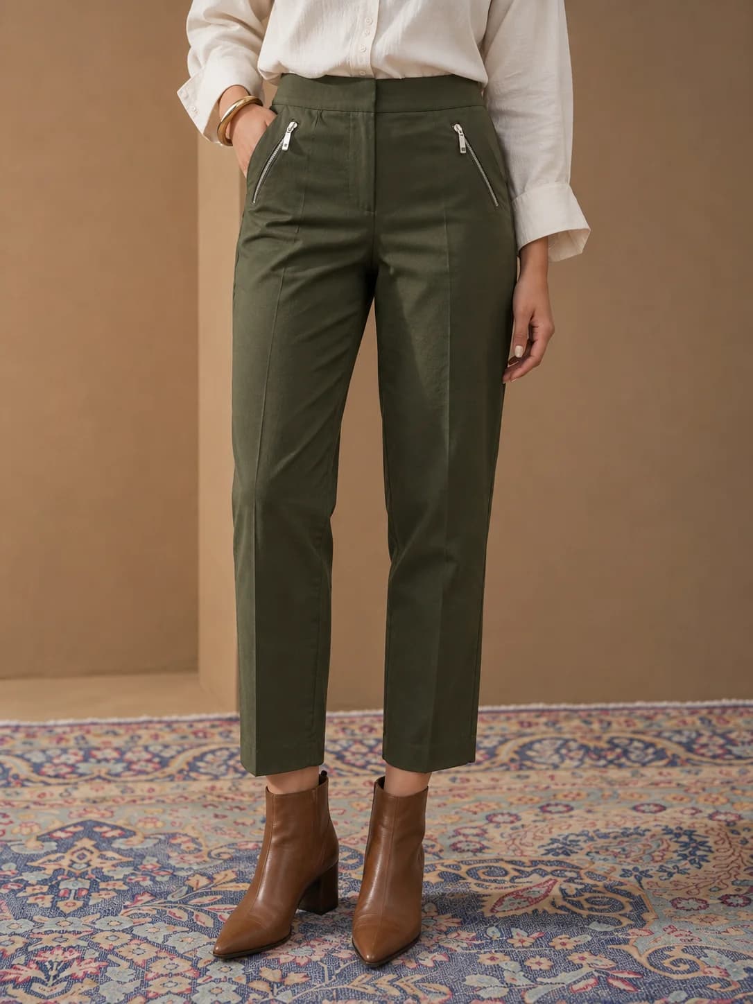 High-Rise Zip-Pocket Cropped Trousers — front