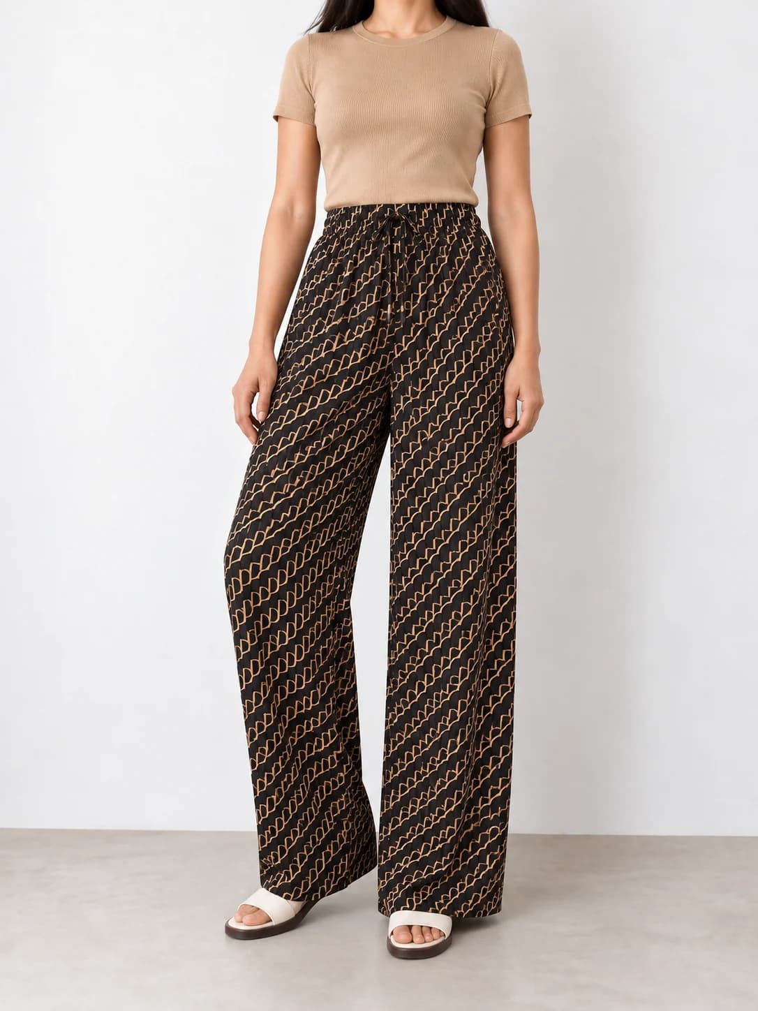 Printed Drawstring Wide-Leg Trousers — front