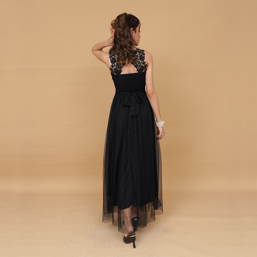 Botanical Elegance Sleeveless Long-Length Dress