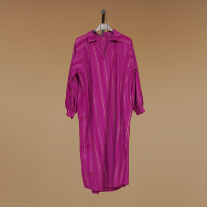 Glinting Collar Sophistication Dream