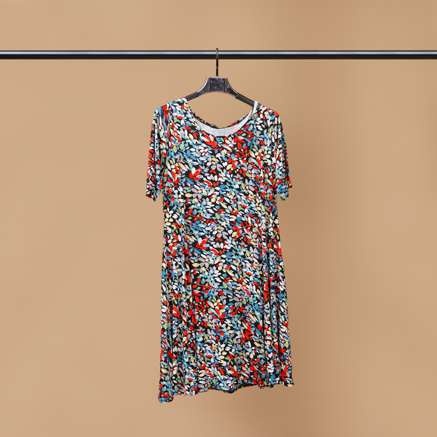 Petite Leaf Charm Top