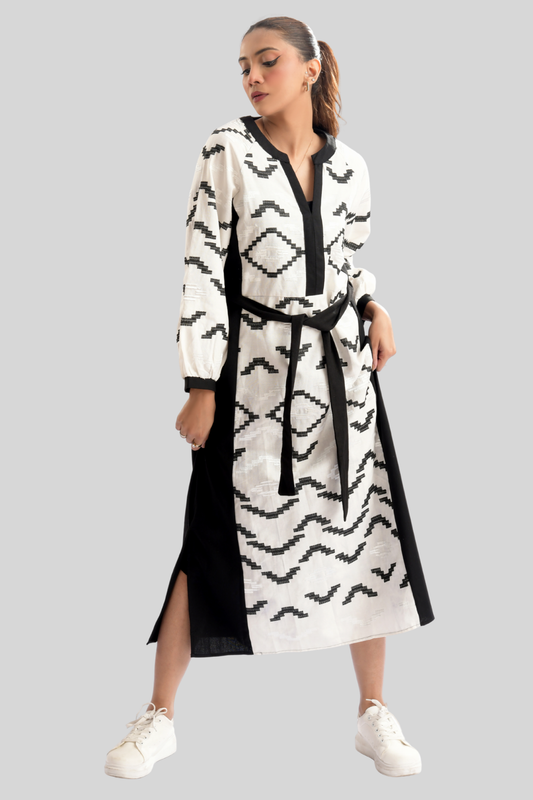 Enchant Wave Dual-Tone Elegance Dress