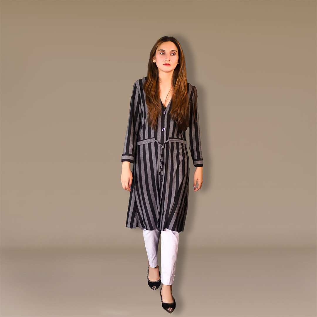 Contrast Chic Midi Dress