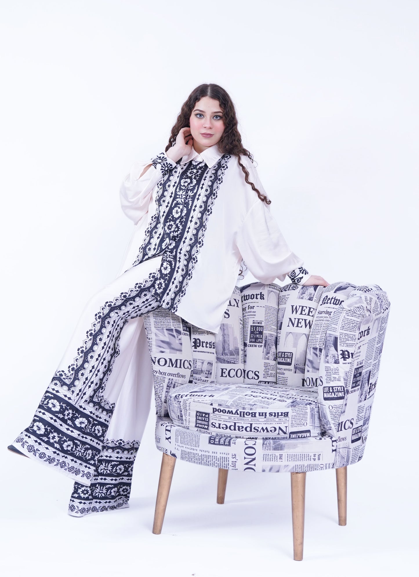 Printed Button-Down Blouse with Loose Trouser | New Jersey by Germany