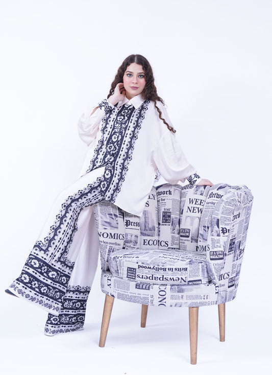 Printed Button-Down Blouse with Loose Trouser | New Jersey by Germany