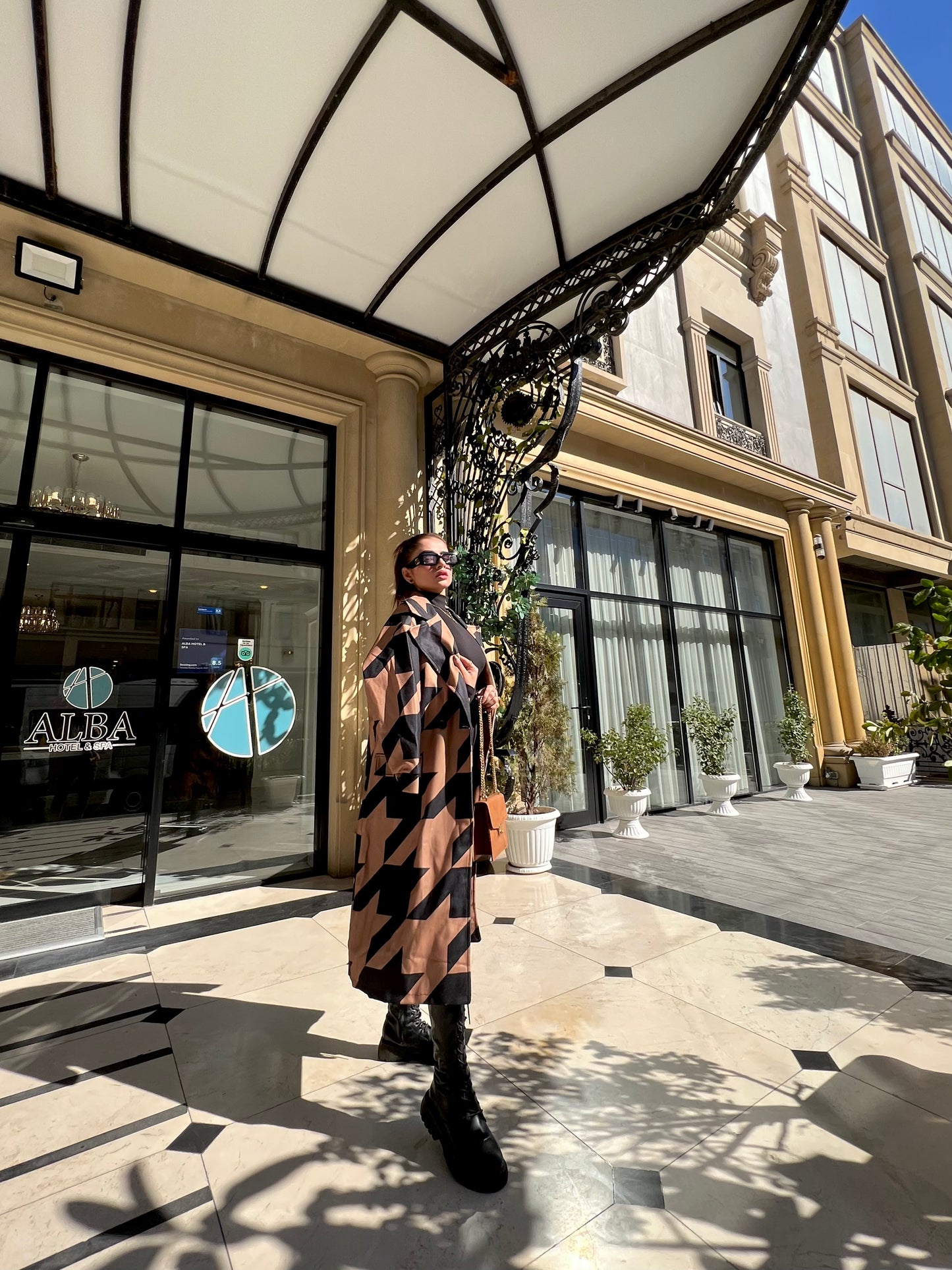 CAMEL MID-CALF LENGTH COAT IN BLACK GEOMETRIC PATTERN Coat