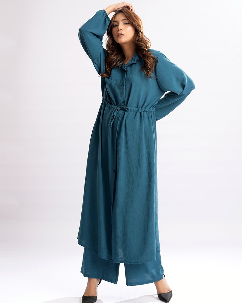 Chic Collar Ensemble