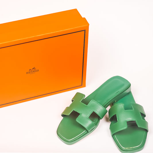 Hermes Oran Sandal in Enchanting Green